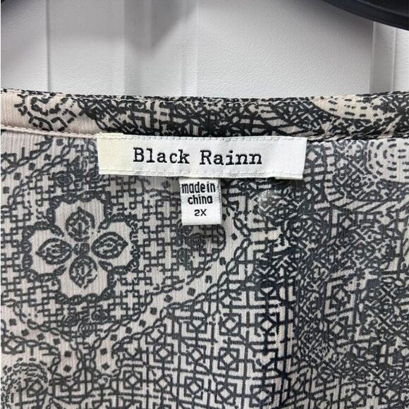 Black Rainn 2X Boho Chic Blouse With Lace Trim & Floral Print - Picture 4 of 8